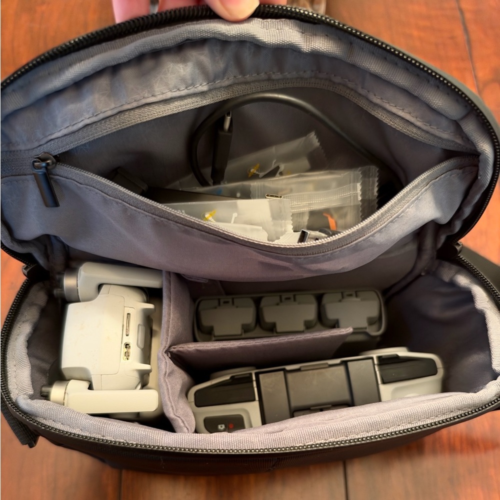 DJI Mini 2 - Picture 2 of 2